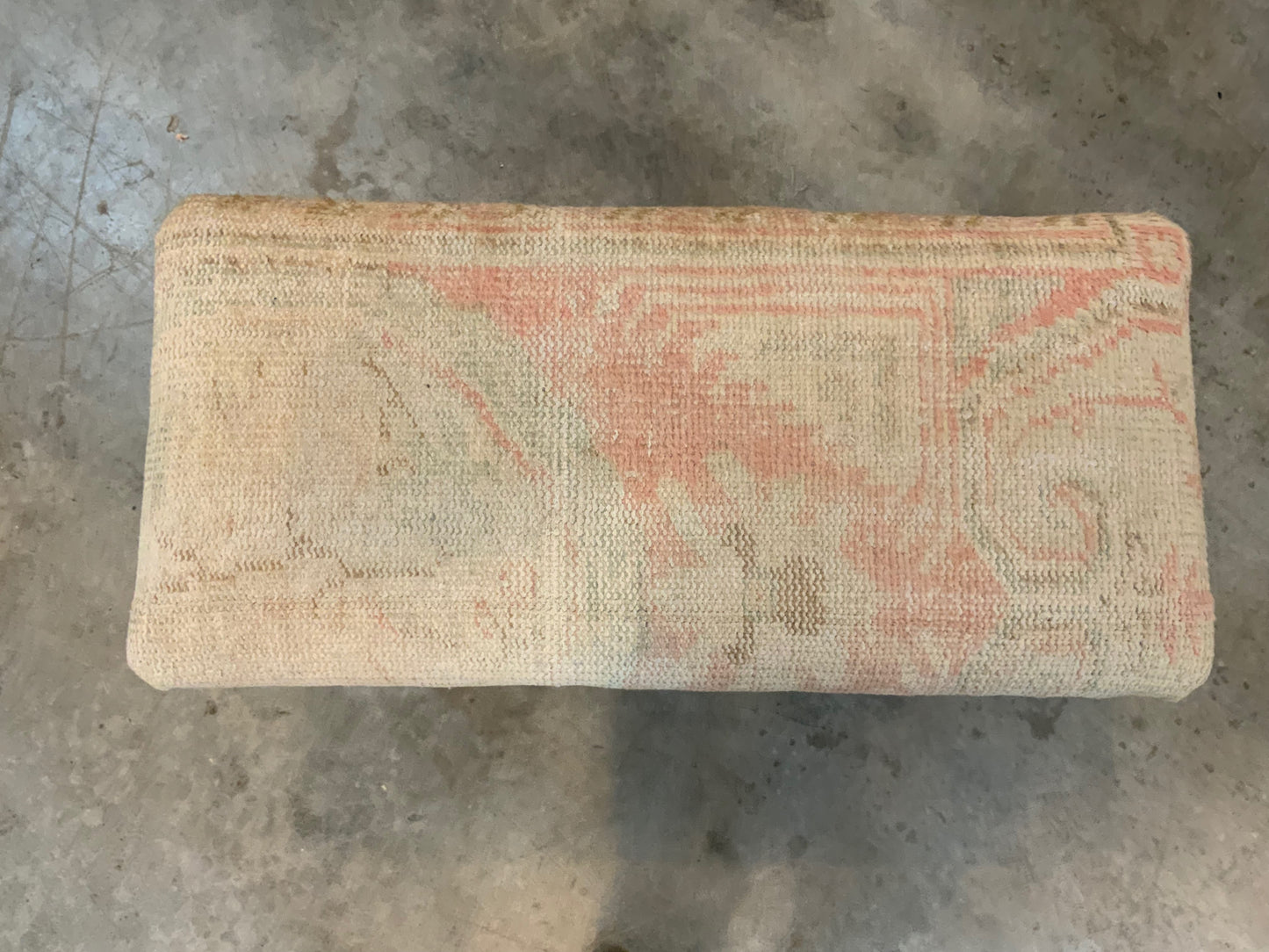 Med - Vintage Rug Upholstered Wood Bench