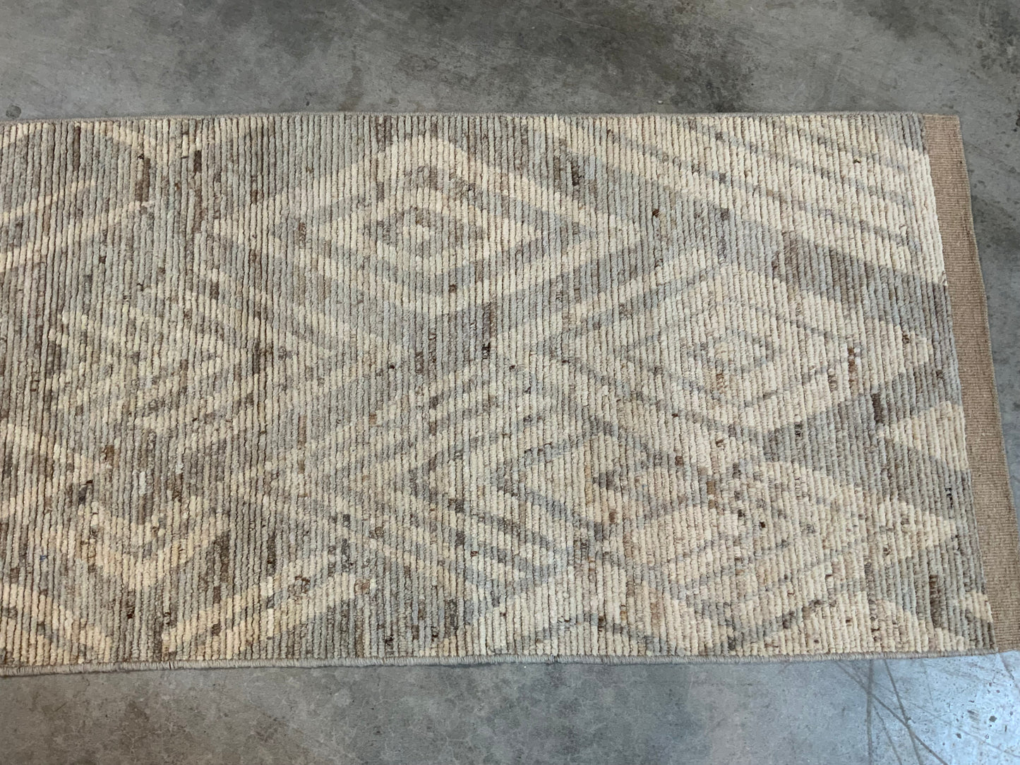 Authentic Moroccan Runner MNRG541664300 - 2’8” x 8’
