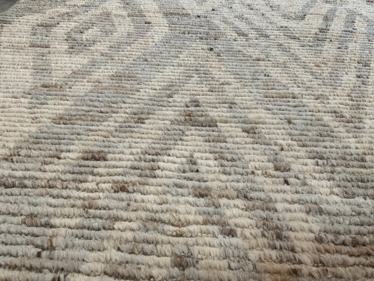Authentic Moroccan Runner MNRG541664300 - 2’8” x 8’
