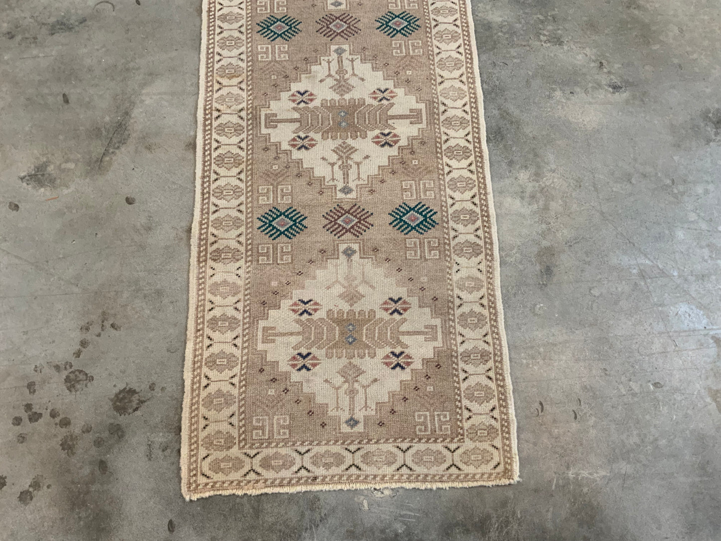 Authentic Vintage Turkish Runner TKRGMY545 - 2’3” x 5’6”