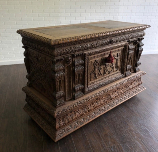Beautiful Antique Carved Oak Chest