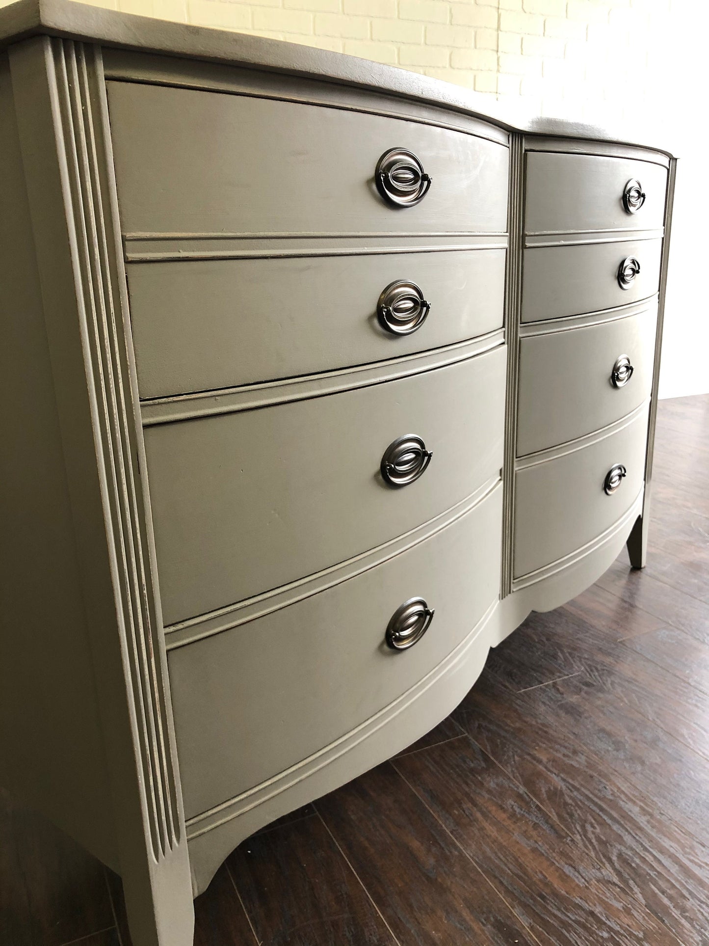 Vintage Double Bow Dresser - Ash Gray