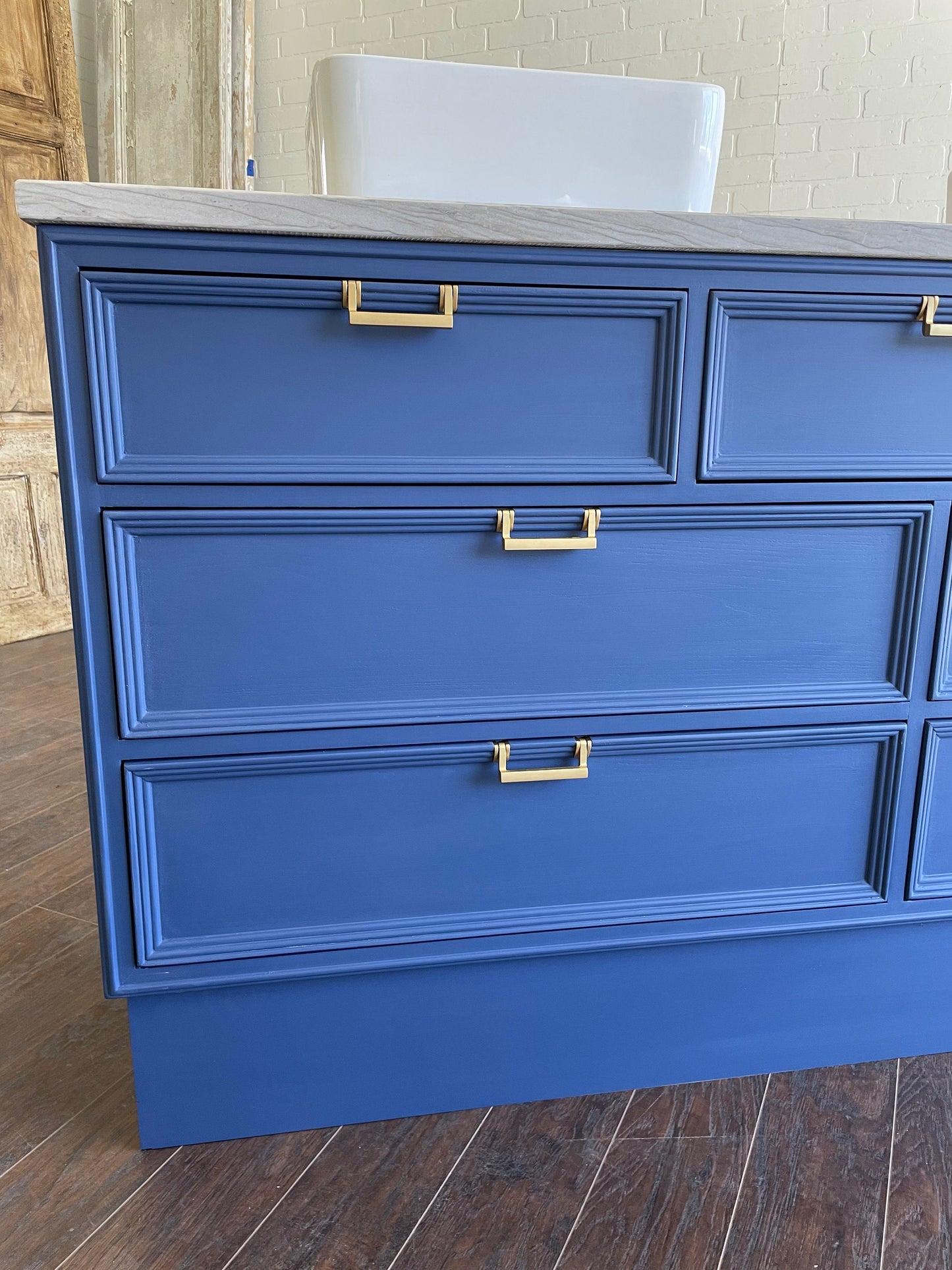 Vintage 7 Drawer MCM Design Bathroom Vanity - Cobalt Blue