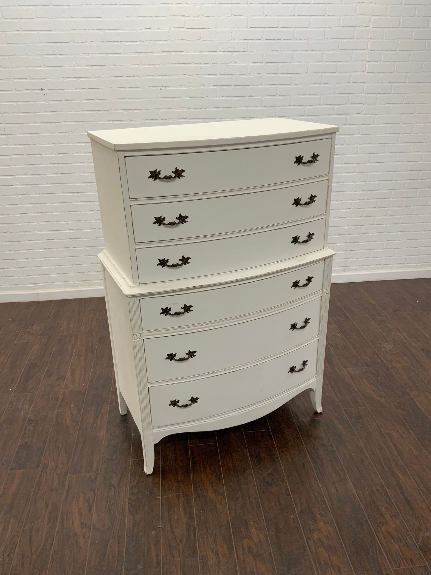 Vintage Traditional Tall Chest of Drawers - White