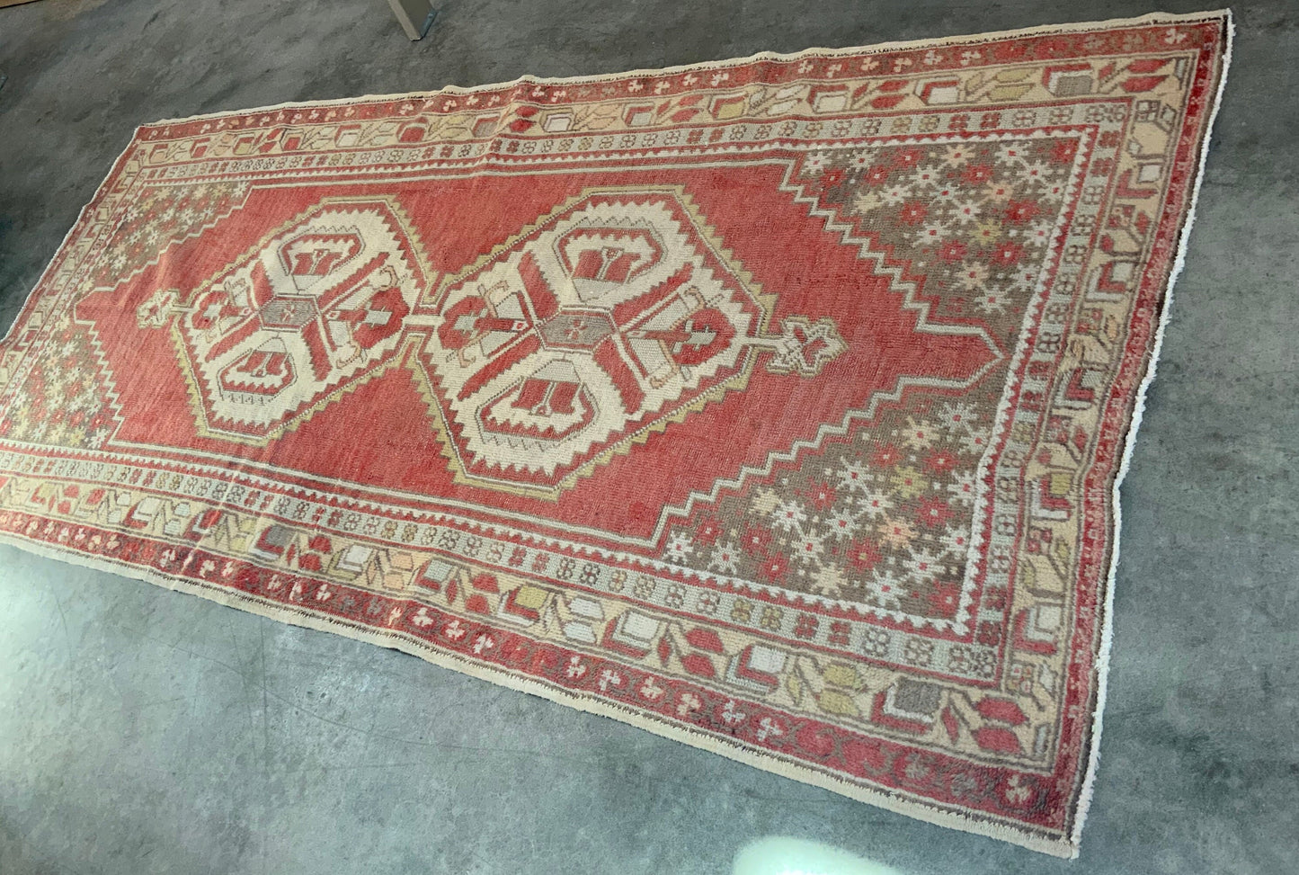 Authentic Vintage Turkish Rug TKRG44431315 - 4'2" x 9'4"