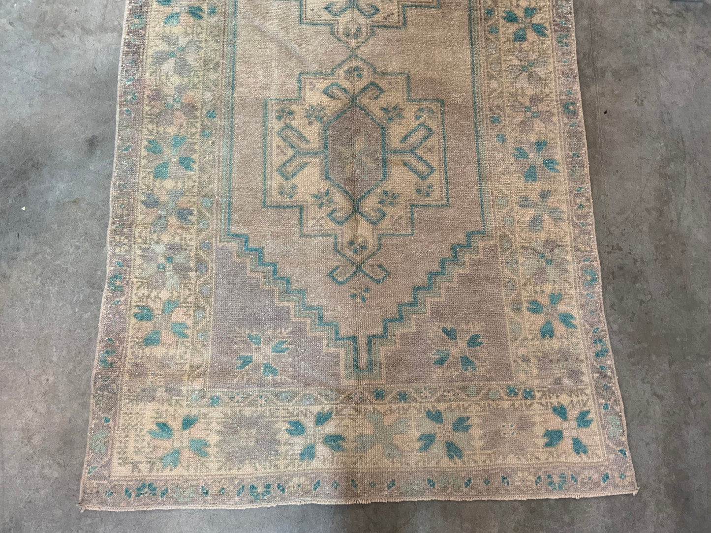 Authentic Vintage Turkish Rug TKRG772143180 - 3'6" x 6'6"